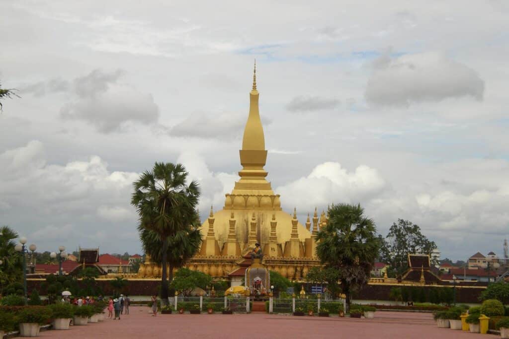 Laos to BKK across Cambodia - nubaza.com